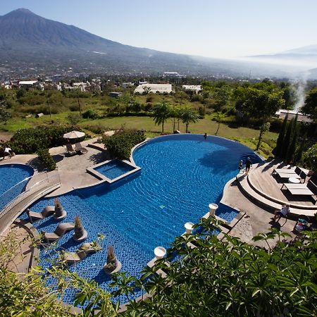 Amartahills Hotel And Resort Batu  Exteriör bild